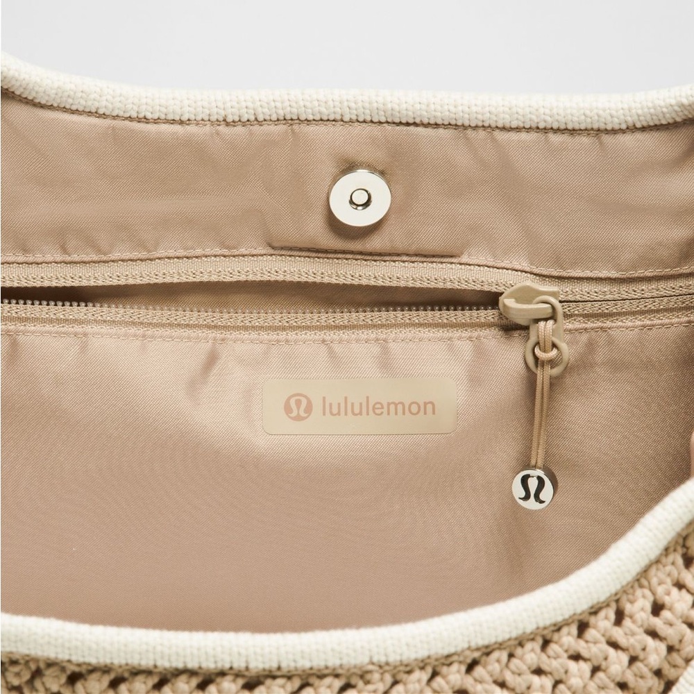 Lululemon Cotton Crochet Shoulder Bag Nutmeg/Light Ivory SOLD OUT COLOR 7L - Picture 5 of 13